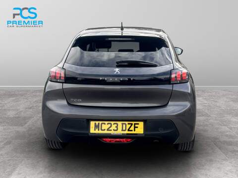 Peugeot 208 PureTech Active Premium + - U123475098