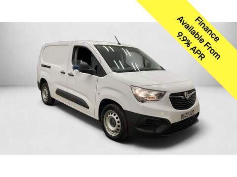 Vauxhall Combo 3100 50kWh Dynamic Panel Van 6dr Electric Auto L2 H1 (7.4kW Charger) (136 ps)