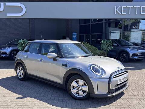 Mini Cooper C Hatch  - U4338