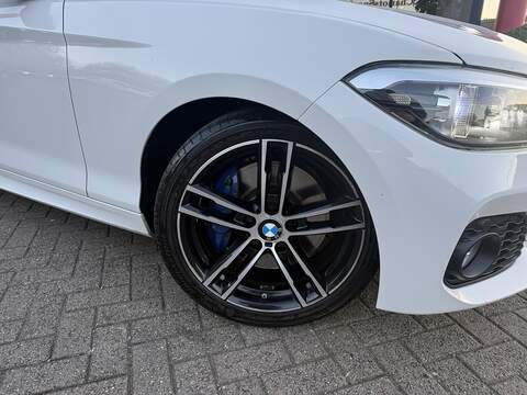 BMW 1 Series 118i M Sport Shadow Edition - U4875
