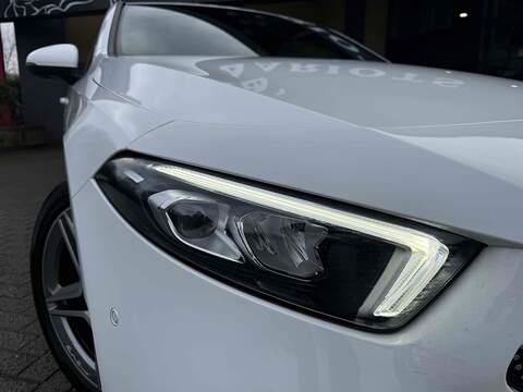 Mercedes-Benz A Class A200 AMG Line - U4910