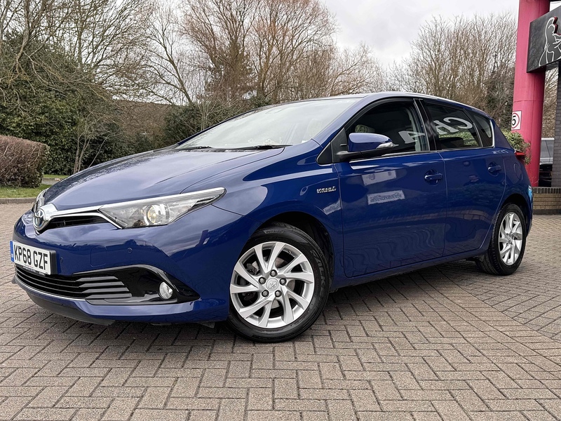 Toyota Auris VVT-h Icon Tech - U4970