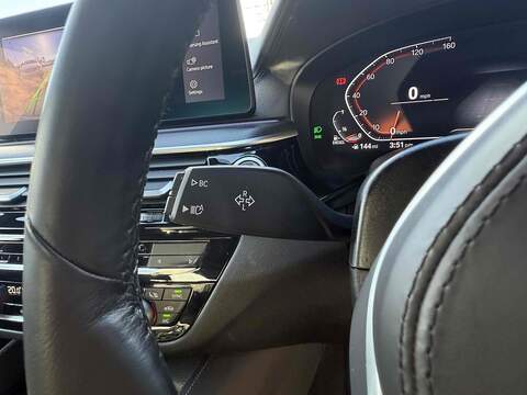 BMW 5 Series 520d MHT M Sport - U4977