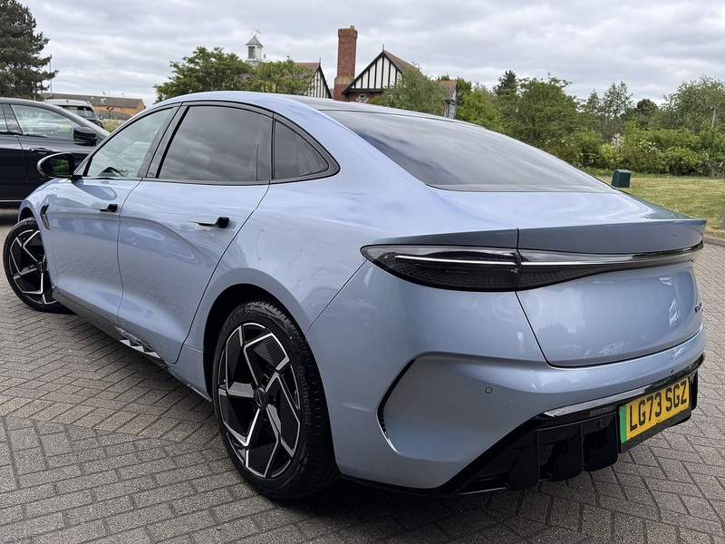 BYD Seal Excellence - U4985