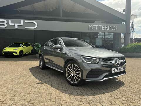 Mercedes-Benz GLC GLC300d AMG Line - U5064