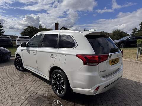 Mitsubishi Outlander h TwinMotor 4h - U5080