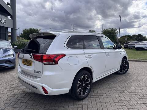 Mitsubishi Outlander h TwinMotor 4h - U5080