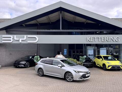 Toyota Corolla 1.5 C200h MHEV AMG Line (Premium) Estate 5dr Petrol Hybrid G-Tronic+ Euro 6 (s/s) (224 ps)