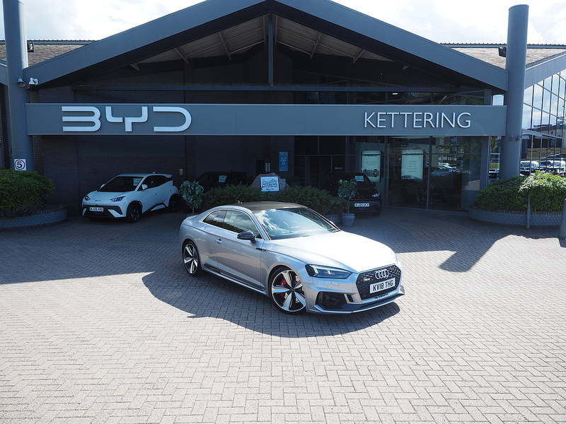 Audi RS5 TFSI V6 Carbon Edition - U5111