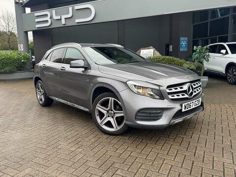 Mercedes-Benz GLA GLA200 AMG Line - U5165