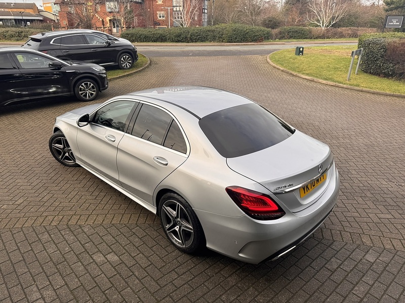 Mercedes-Benz C Class C220d AMG Line - U5201