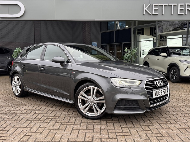 Audi A3 TDI S line - U5223