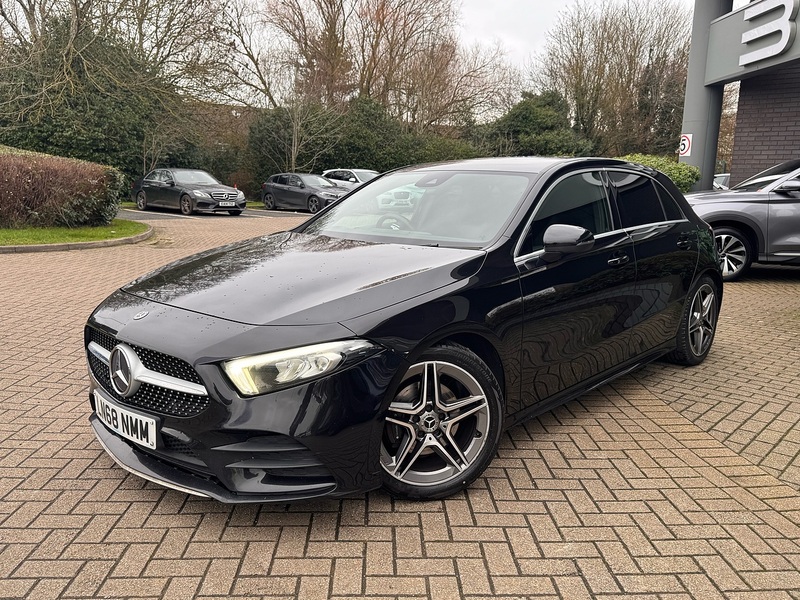 Mercedes-Benz A Class A200 AMG Line - U5235