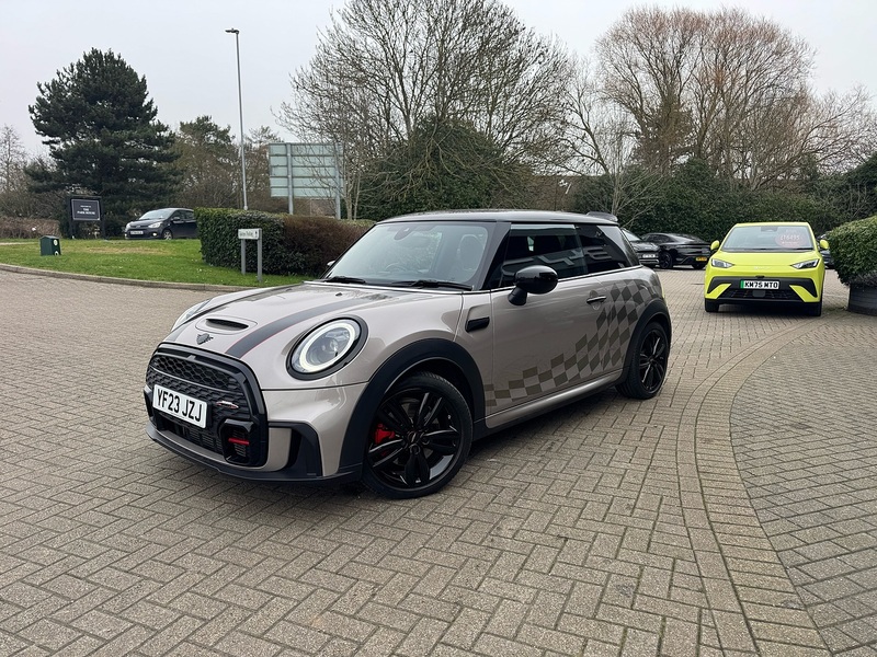 MINI Hatch Cooper S Sport - U5250