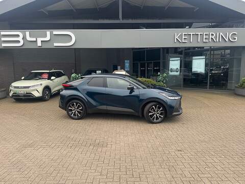 Toyota C-HR 2.0 GLC300d AMG Line (Premium) Coupe 5dr Diesel G-Tronic+ 4MATIC Euro 6 (s/s) (245 ps)