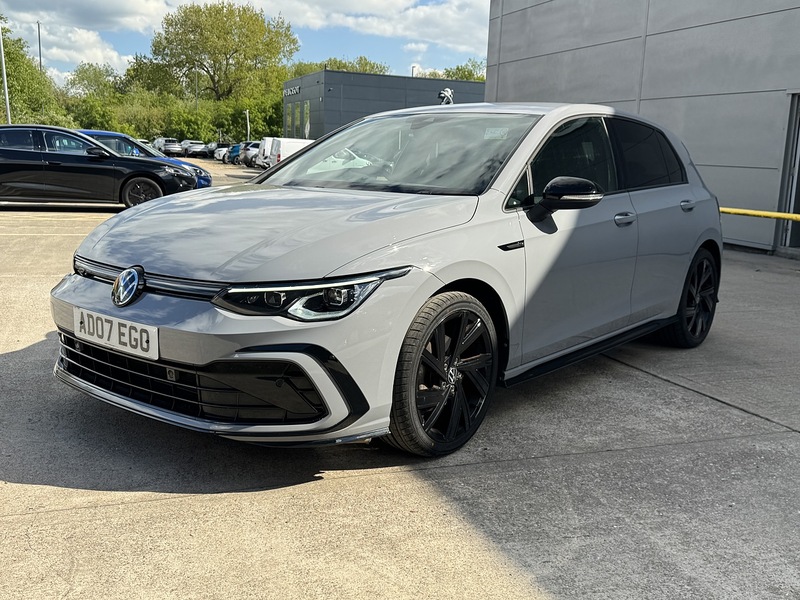 Volkswagen Golf TSI Black Edition - U5349
