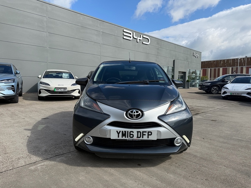 Toyota AYGO VVT-i x-clusiv 2 - U5353