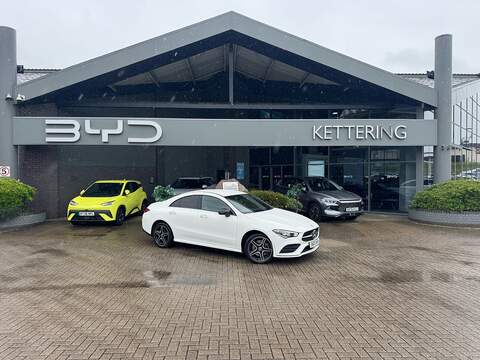 Mercedes-Benz CLA 2.0 A200d AMG Line Hatchback 5dr Diesel 8G-DCT Euro 6 (s/s) (150 ps)