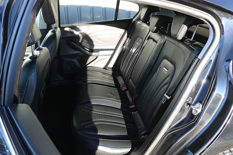 1.5 EcoBlue Vignale Hatchback 5dr Diesel Manual Euro 6 (s/s) (120 ps)