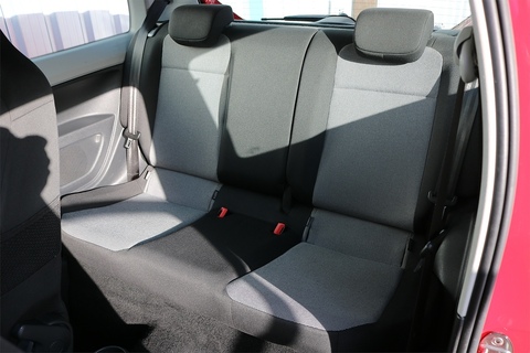 1.0 MPI SE Hatchback 3dr Petrol Manual Euro 5 (60 ps)