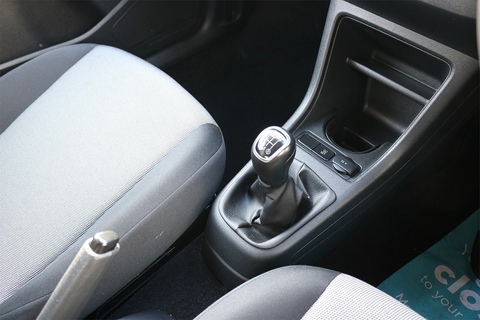 1.0 MPI SE Hatchback 3dr Petrol Manual Euro 5 (60 ps)