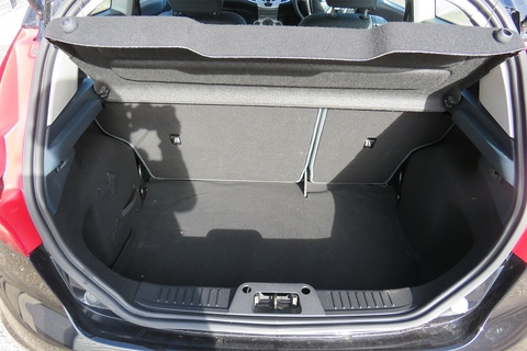 1.6 TD Zetec S Hatchback 3dr Diesel Manual (107 g/km, 94 bhp)