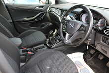 Vauxhall Astra i Turbo SRi
