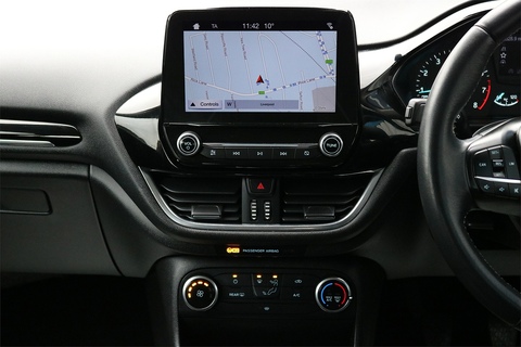 1.1 Ti-VCT Zetec Hatchback 5dr Petrol Manual Euro 6 (s/s) (85 ps)