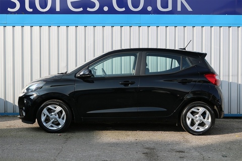 1.0 SE Connect Hatchback 5dr Petrol Manual Euro 6 (s/s) (67 ps)