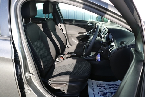 CDTi ecoTEC BlueInjection Design 1.6 5dr Estate Manual Diesel