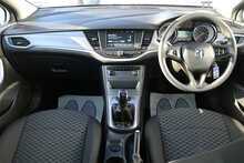 Vauxhall Astra CDTi ecoTEC BlueInjection Design