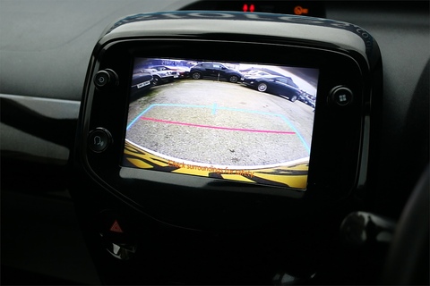 1.0 Collection Hatchback 5dr Petrol Manual Euro 6 (s/s) (72 ps)