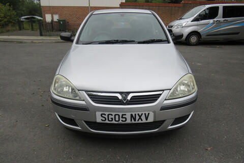 1.2i 16v Life Hatchback 5dr Petrol Manual (139 g/km, 79 bhp)