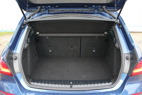 1.5 116d SE (LCP) Hatchback 5dr Diesel Manual Euro 6 (s/s) (116 ps)