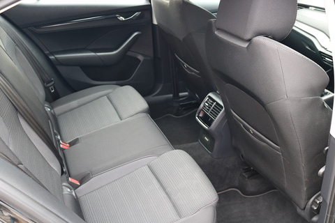 2.0 TDI SE First Edition Hatchback 5dr Diesel Manual Euro 6 (s/s) (116 ps)