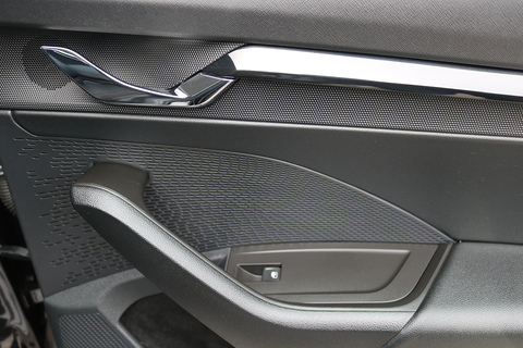 2.0 TDI SE First Edition Hatchback 5dr Diesel Manual Euro 6 (s/s) (116 ps)