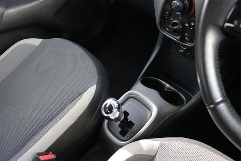 1.0 VVT-i x-play Hatchback 5dr Petrol x-shift Euro 6 (Safety Sense) (71 ps)