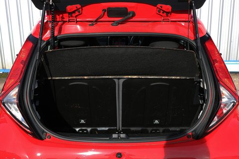 1.0 VVT-i x-play Hatchback 5dr Petrol x-shift Euro 6 (Safety Sense) (71 ps)