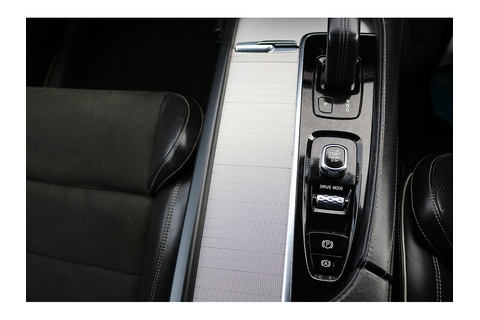 B6 MHEV AWD 2.0 5dr Estate Automatic Petrol Hybrid