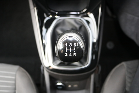 1.0T EcoBoost Titanium Hatchback 5dr Petrol Manual Euro 5 (s/s) (100 ps)