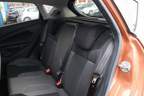 1.0T EcoBoost Titanium Hatchback 5dr Petrol Manual Euro 5 (s/s) (100 ps)