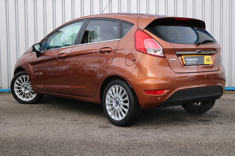 1.0T EcoBoost Titanium Hatchback 5dr Petrol Manual Euro 5 (s/s) (100 ps)