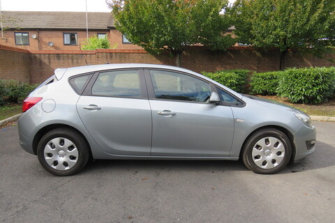 1.3 CDTi ecoFLEX ES Hatchback 5dr Diesel Manual Euro 5 (95 ps)