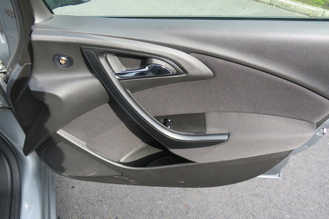 1.3 CDTi ecoFLEX ES Hatchback 5dr Diesel Manual Euro 5 (95 ps)