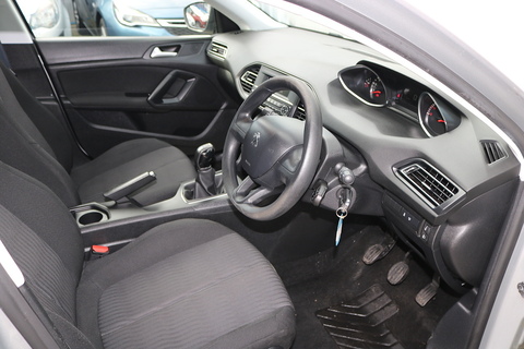 1.6 BlueHDi Access Hatchback 5dr Diesel Manual Euro 6 (s/s) (100 ps)