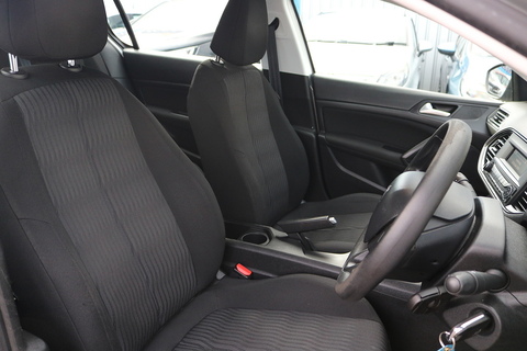 1.6 BlueHDi Access Hatchback 5dr Diesel Manual Euro 6 (s/s) (100 ps)