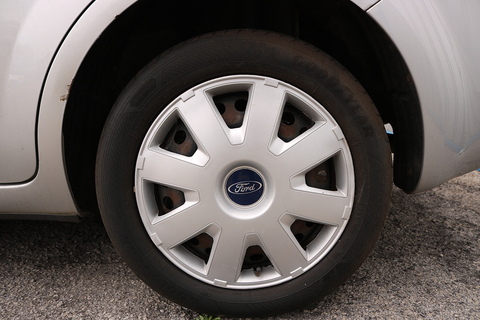 1.6 TDCi Studio Hatchback 5dr Diesel Manual (119 g/km, 89 bhp)