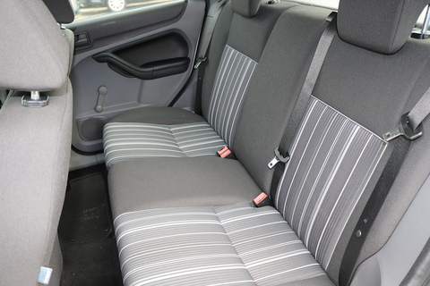 1.6 TDCi Studio Hatchback 5dr Diesel Manual (119 g/km, 89 bhp)