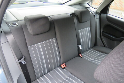 1.6 TDCi Studio Hatchback 5dr Diesel Manual (119 g/km, 89 bhp)