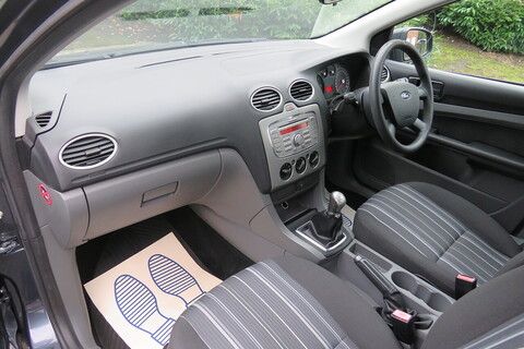 1.6 TDCi Studio Hatchback 5dr Diesel Manual (119 g/km, 89 bhp)